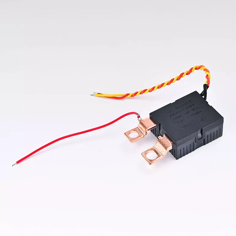 Relé de enclavamiento de control de batería de automóvil 100A