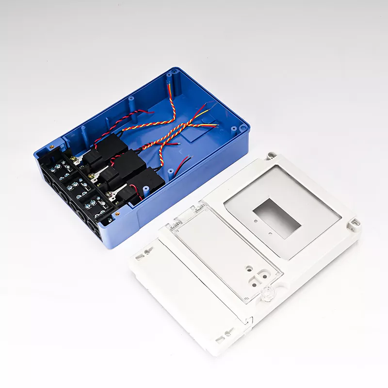 Caja de medidores electrónicos trifásicos